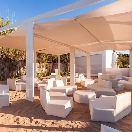 Vh Belmond & Beach ホテル 4*